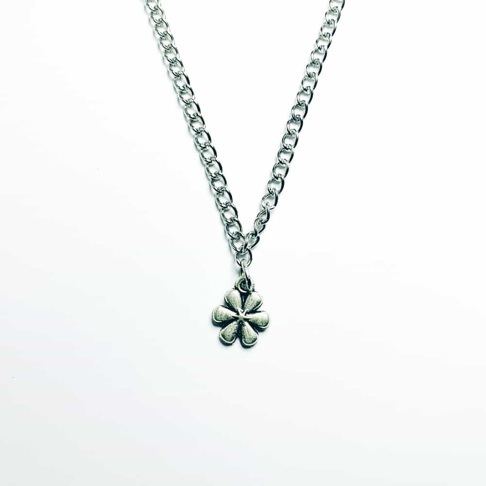 tiny flower Tiny Flower Necklace - Image 1