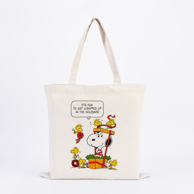 totebag 25 Wrapped up in the Holidays Tote Bag - Image 1