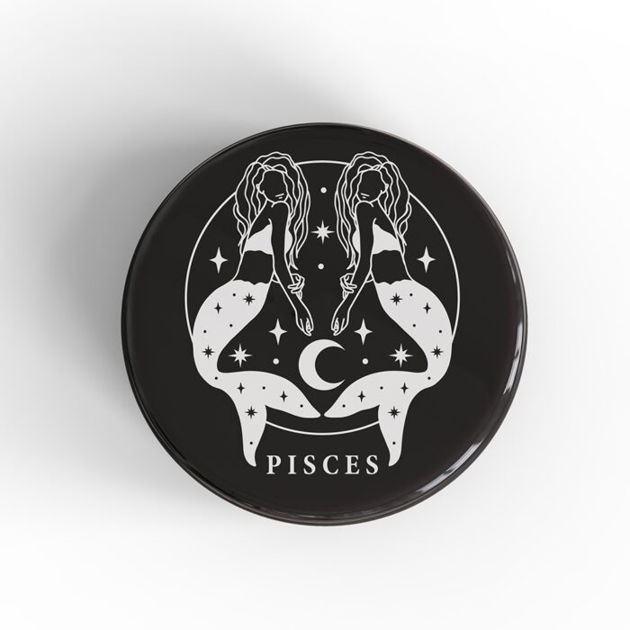 Pisces Girl Badge/Magnet