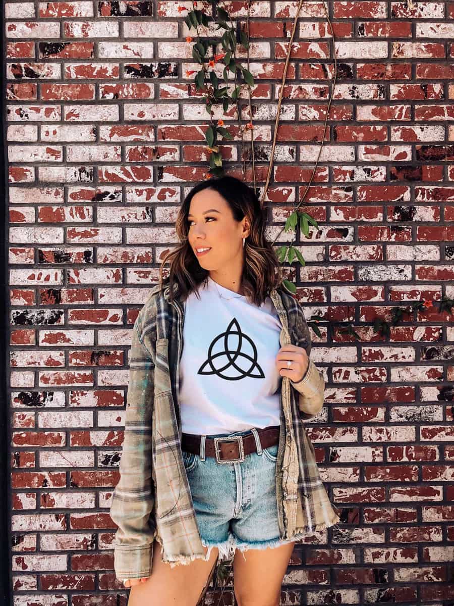 pentagram 3 Triquetra T-shirt - Image 1