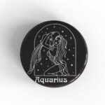 Aquarius Woman Badge/Magnet