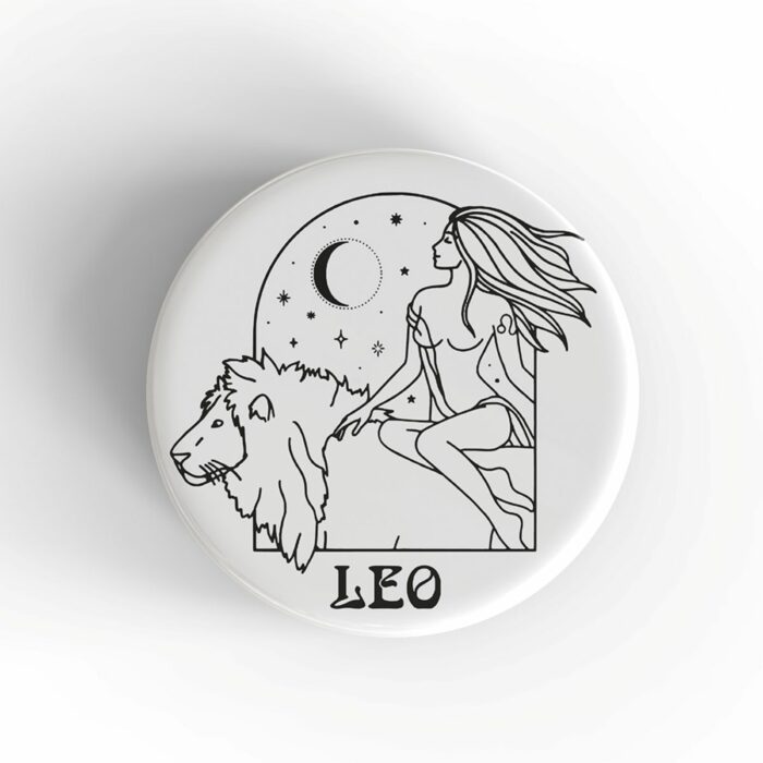 Leo Woman Badge/Magnet