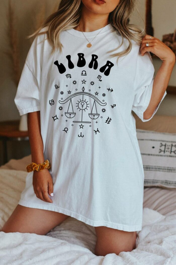 libra illustration t-shirt