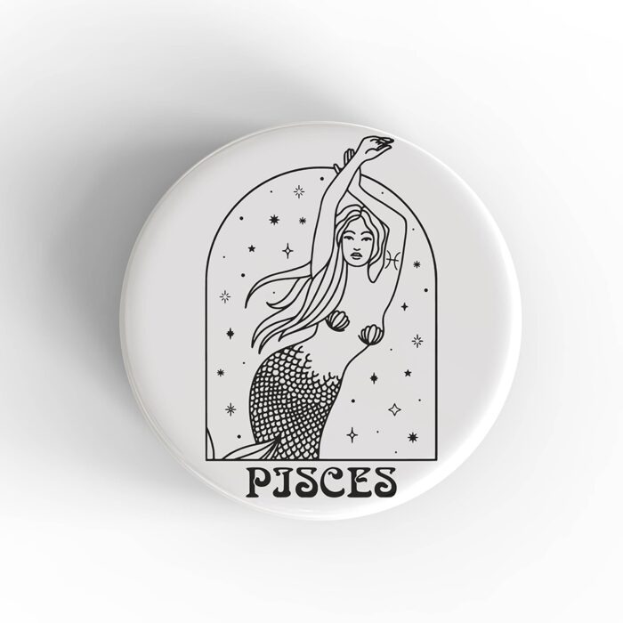 Pisces Woman Badge/Magnet