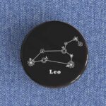 Leo Floral Badge/Magnet