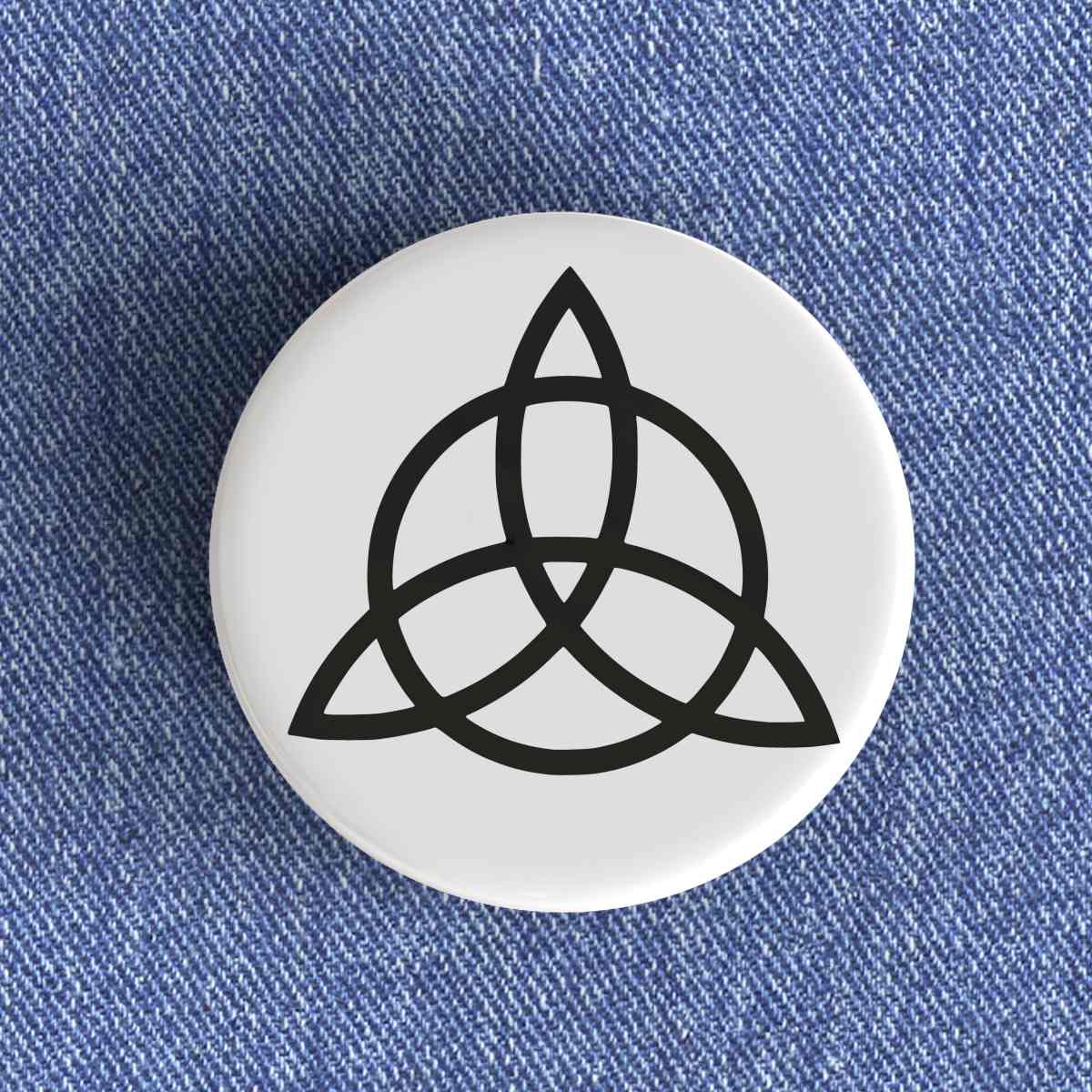 Triquetra Triquetra