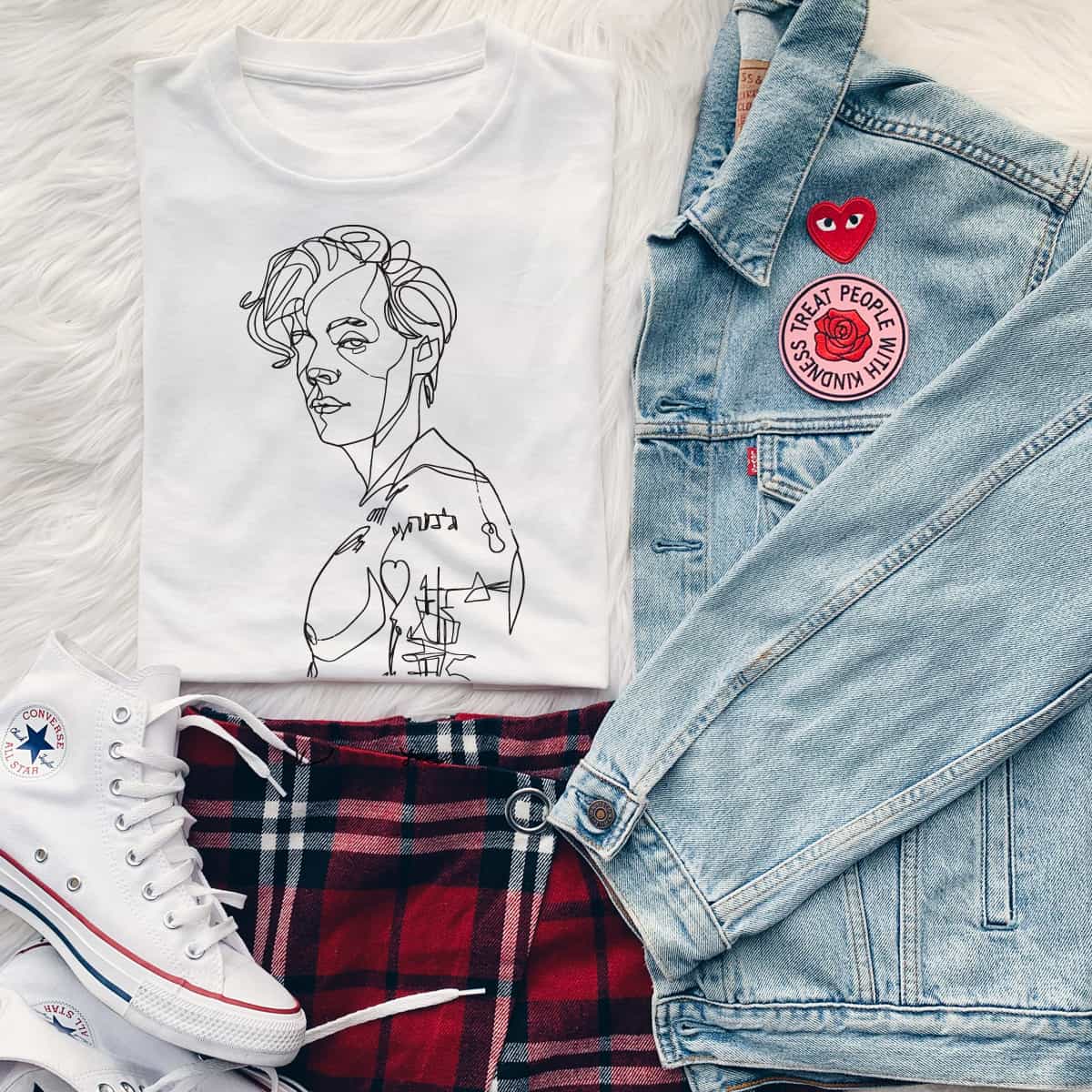 Harry Styles Line Art Profile T-Shirt Harry Styles Line Art Profile T-Shirt