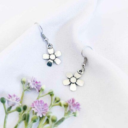 Daisy Earring