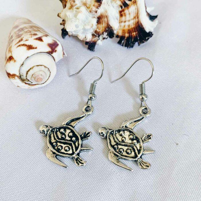 Detailed Turtle Earrings - Image 3