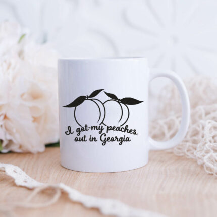 Peaches Out in Georgia Mug