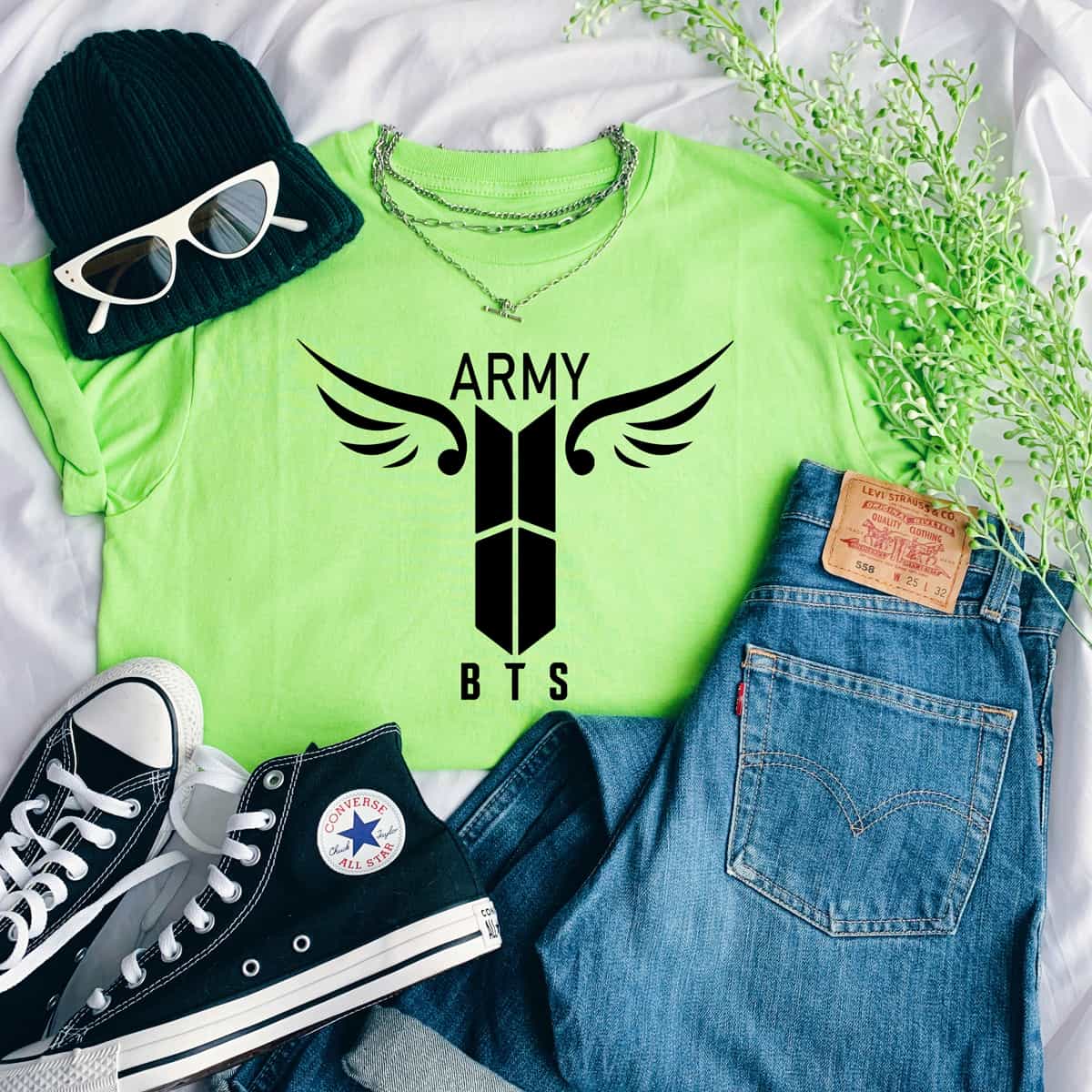 BTS Army Wings Logo T-Shirt BTS Army Wings Logo T-Shirt