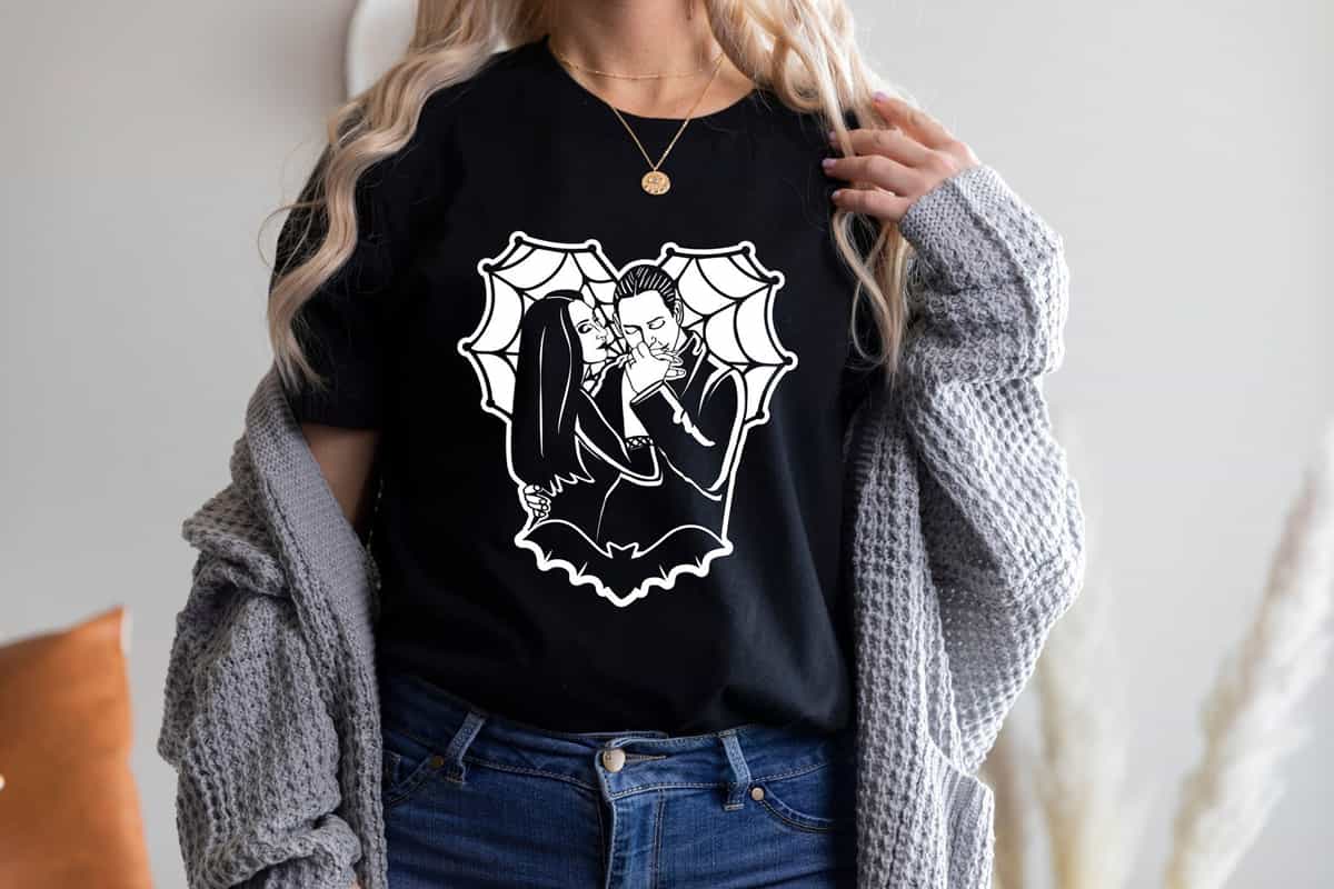 Morticia & Gomez T-Shirt Morticia & Gomez T-Shirt