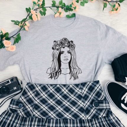 Flower Crown Lana T-Shirt