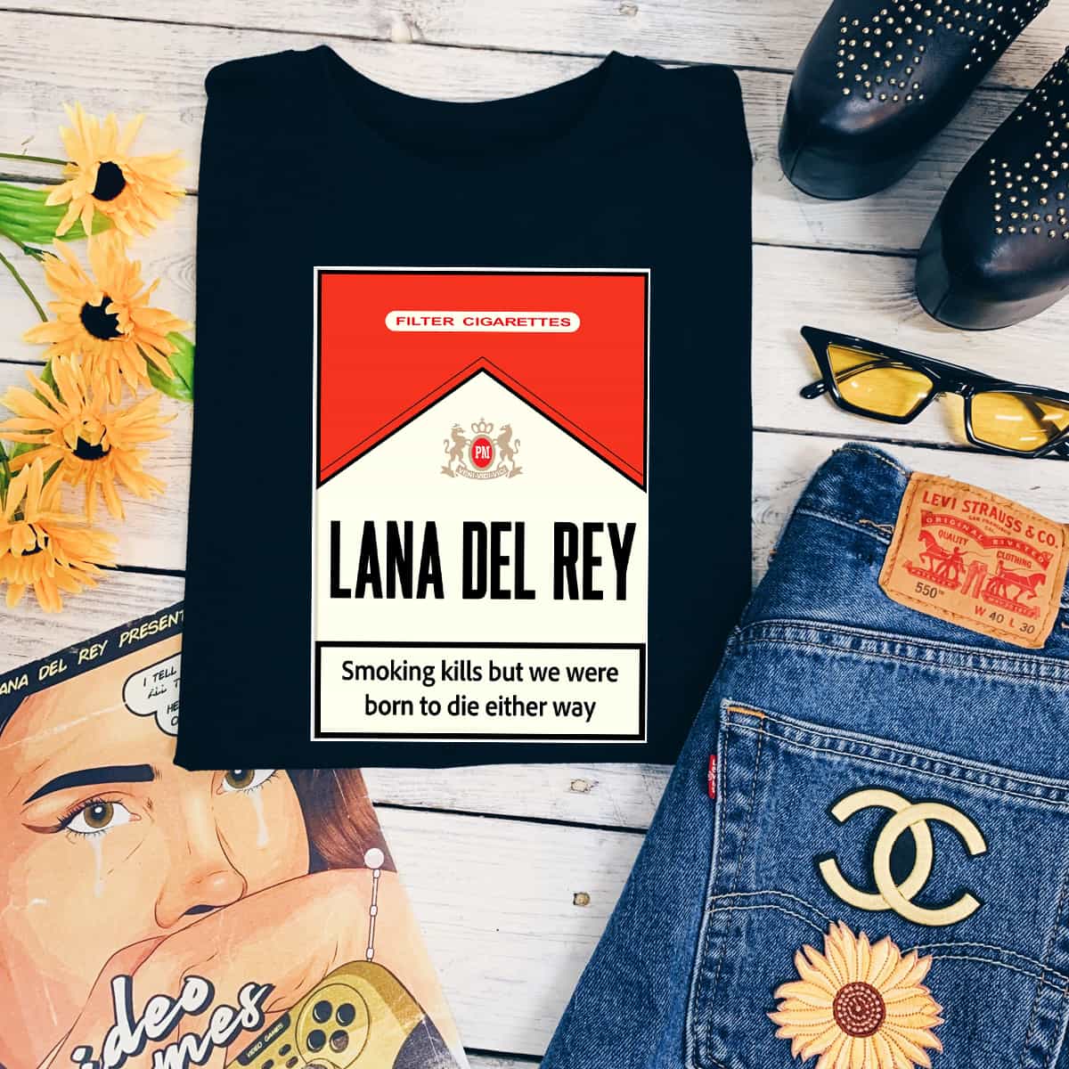 Lana Del Rey Marlboro Box T-Shirt Lana Del Rey Marlboro Box T-Shirt