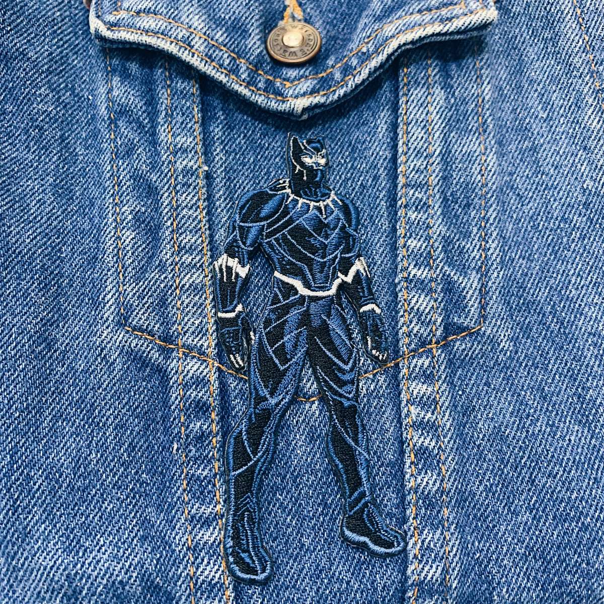 thumbnail image 2 of Embroidered Black Panther Head Patch – Iron-On For Biker Vests, Backpacks, Jackets 2 of 5
