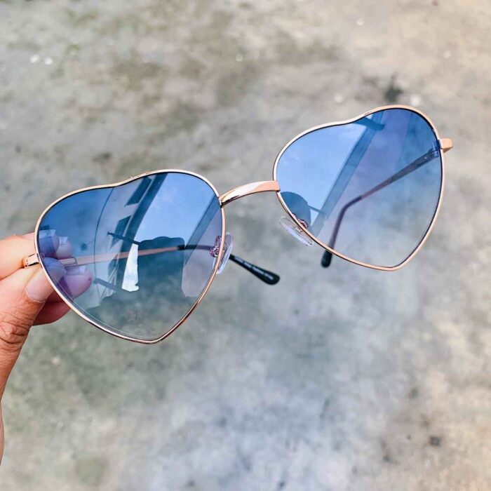 Metal Frame Heart Shaped Sunglasses