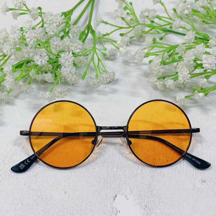 Round Lennon Metal frame sunglasses
